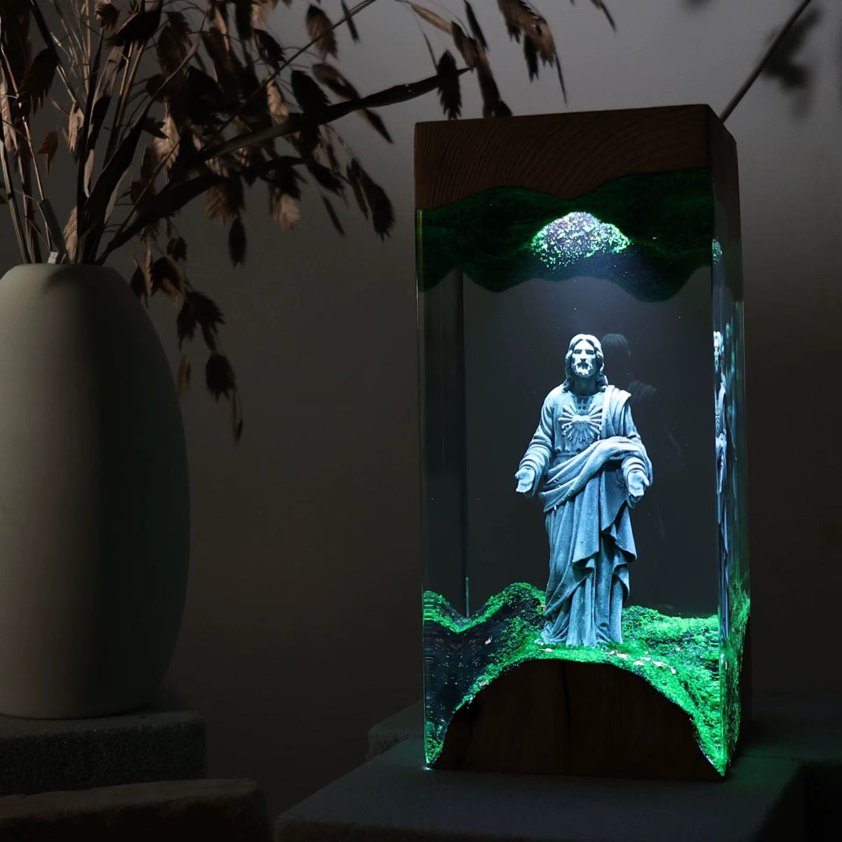 Medieval Western Resin Lamp Ornament